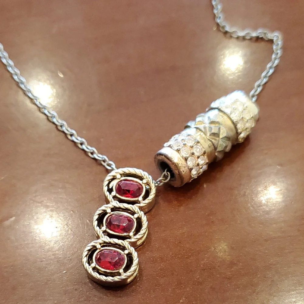 Beautiful Ruby & Gold Color Necklace
